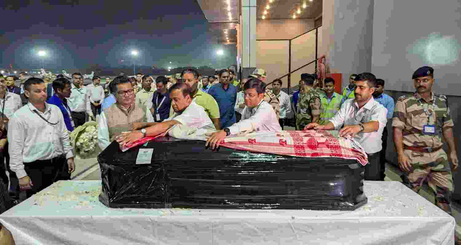Hundreds of people had gathered outside the Lokpriya Gopinath Bordoloi International Airport since Saturday to receive Zubeen Garg's mortal remains. 