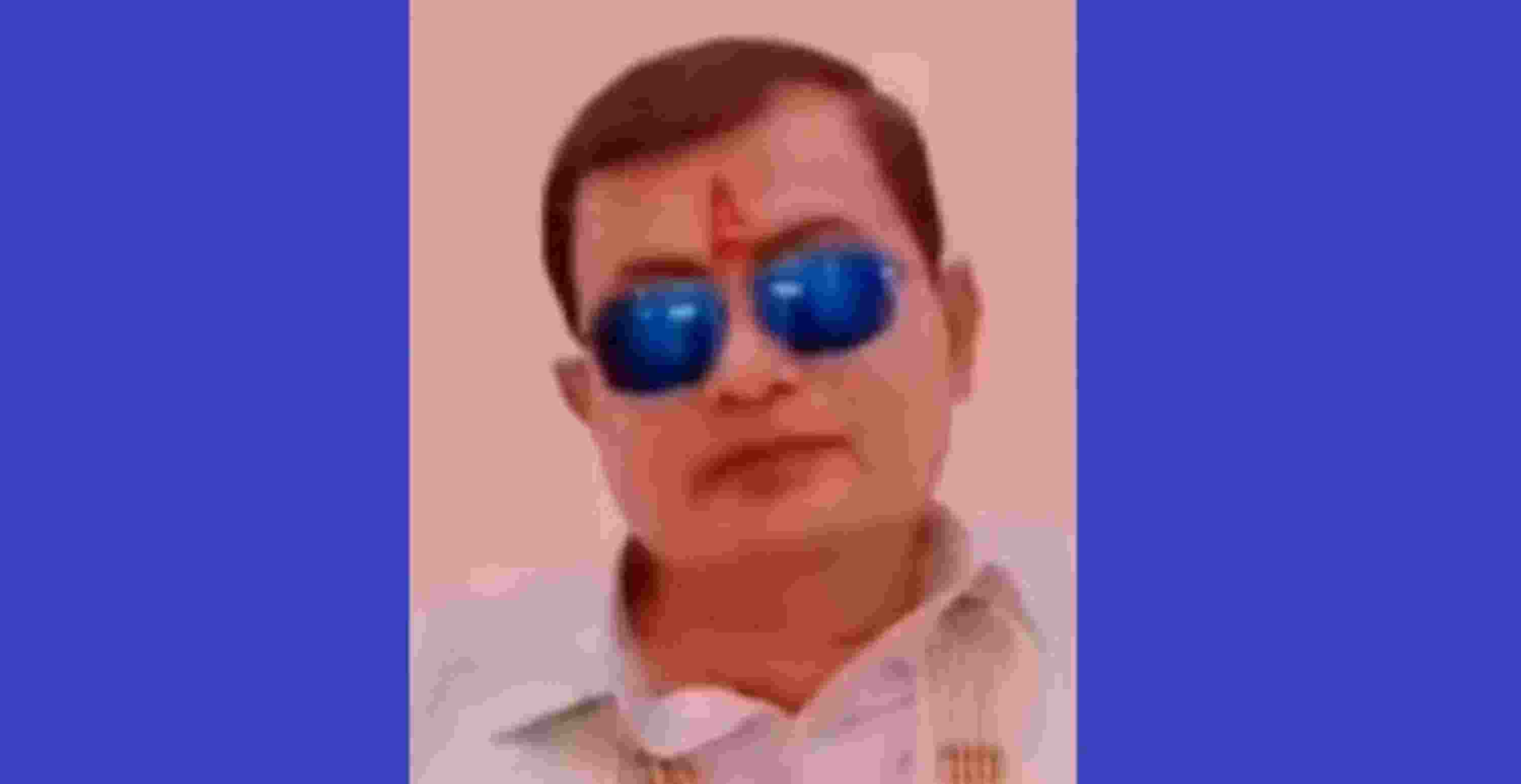 Not much is known about him but various news outlets are reporting that he had quit his 18-year career with the state police and started organising satsang (religious congregations), expressing his wish to be known as Narain Sakaar Hari or Sakar Vishwa Hari Baba.