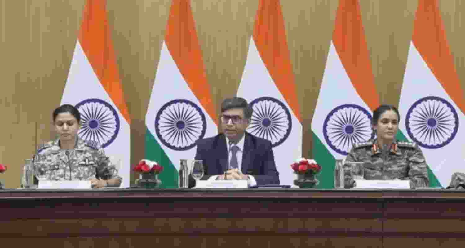 Operation Sindoor: Colonel Sofiya Qureshi, Wing Commander Vyomika Singh brief media.
