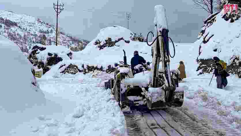 BRO machines clearing roads after heavy snowfall in Doda district of J&K 