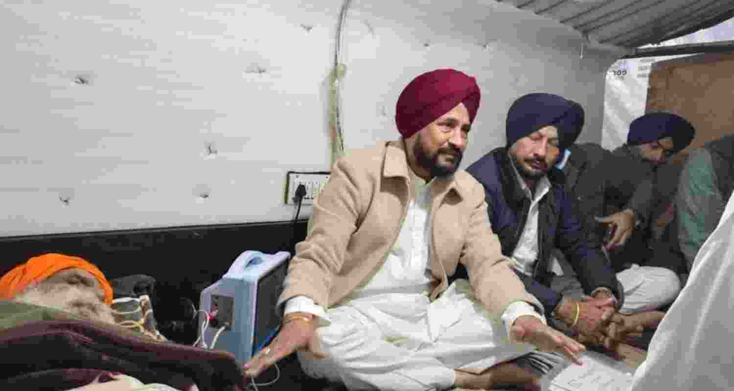 Former Punjab Chief Minister Charanjit Singh Channi visited Dallewal at the protest site.
