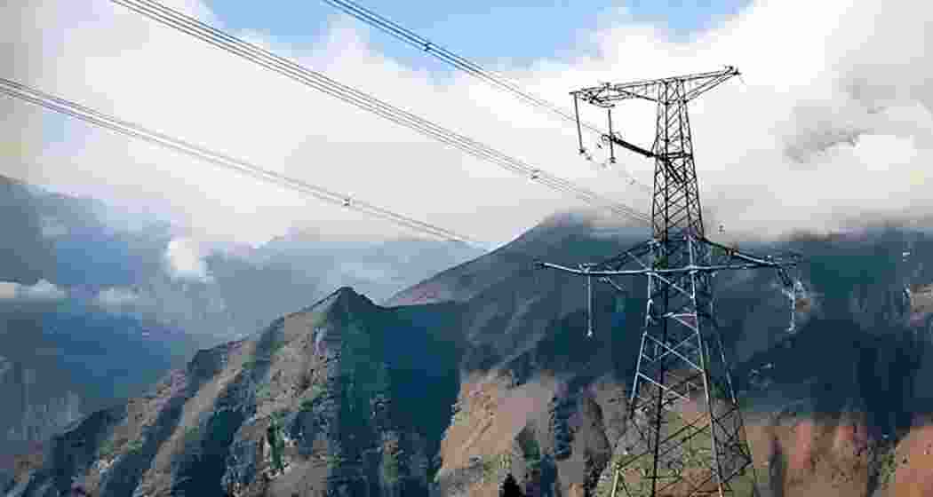 A high-voltage transmission line linking India and Nepal. (File photo)
