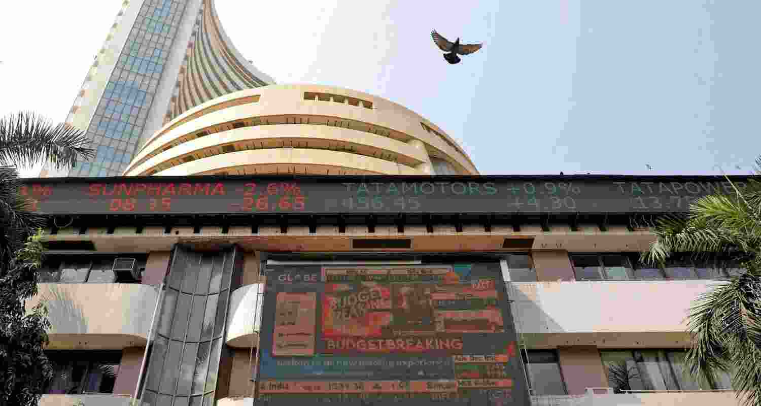 From the Sensex firms, Bajaj Finance, Trent, Hindustan Unilever, HDFC Bank, Eternal, Bajaj Finserv, ICICI Bank, and Bharat Electronics were among the laggards