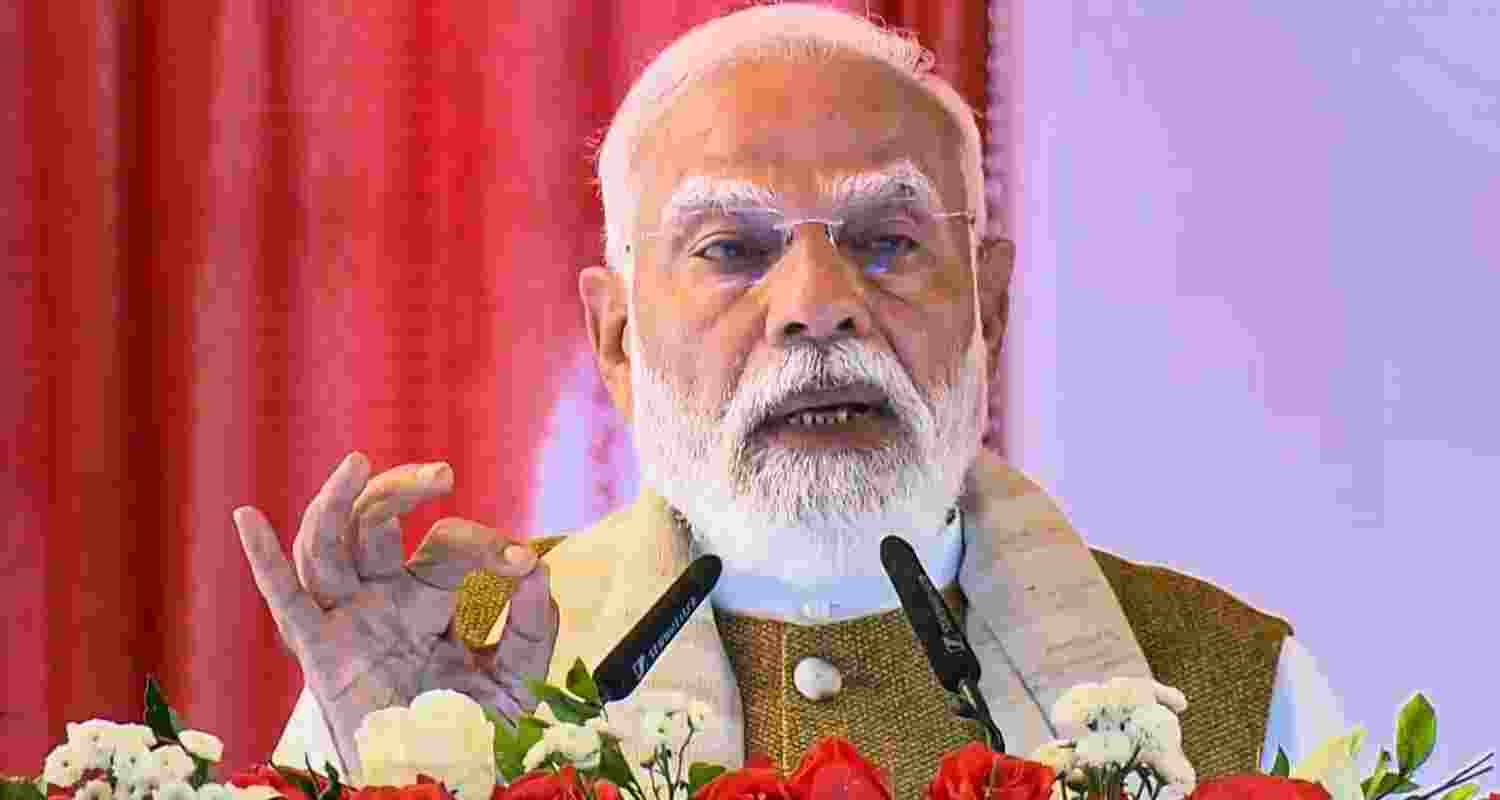 Taking the opportunity to greet the nation on National Voters’ Day today and Republic Day, which falls tomorrow, PM Modi also urged the Indian industry to focus on improving quality of products and resolve to make excellence a benchmark in manufacturing