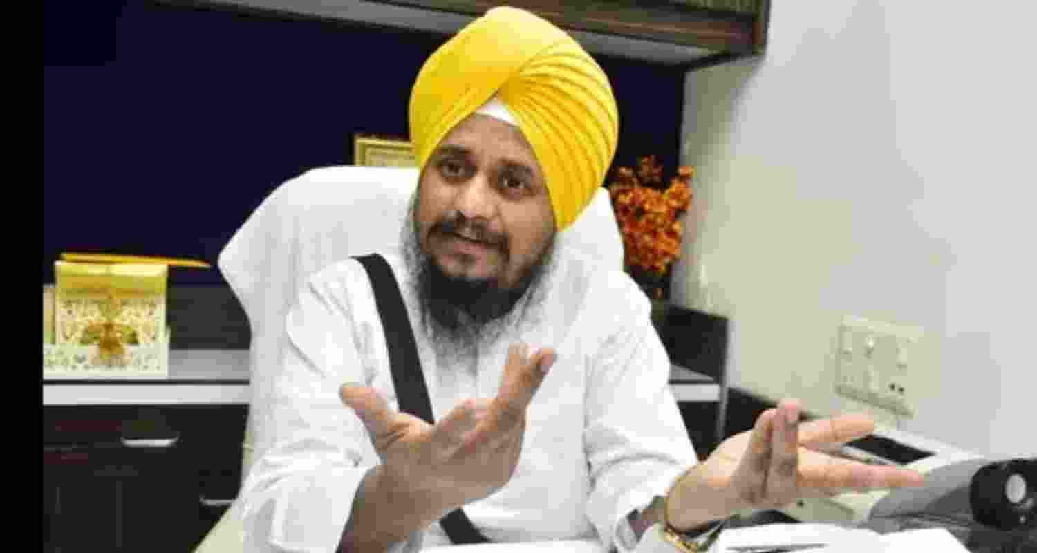 In Giani Harpreet Singh's case, he has a strong and powerful rival in Sukhbir Singh Badal, who is heading the main faction of the Shiromani Akali Dal.