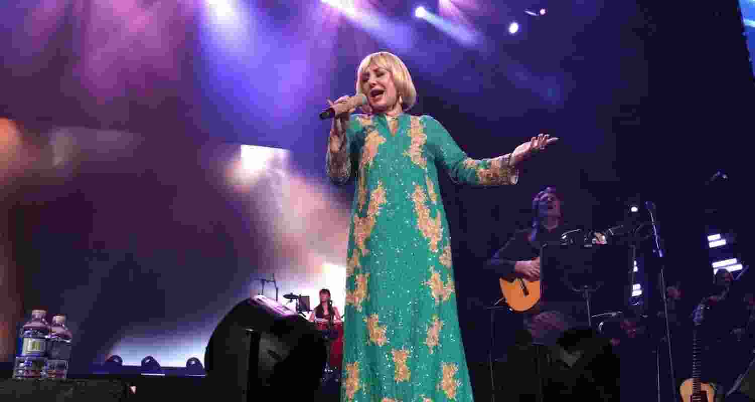 Googoosh goes silent