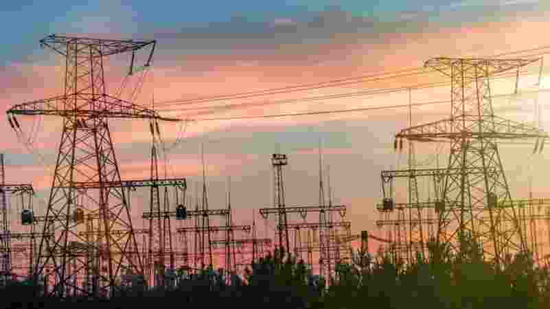 Govt targets 64pc clean energy in 777 GW capacity by 2030