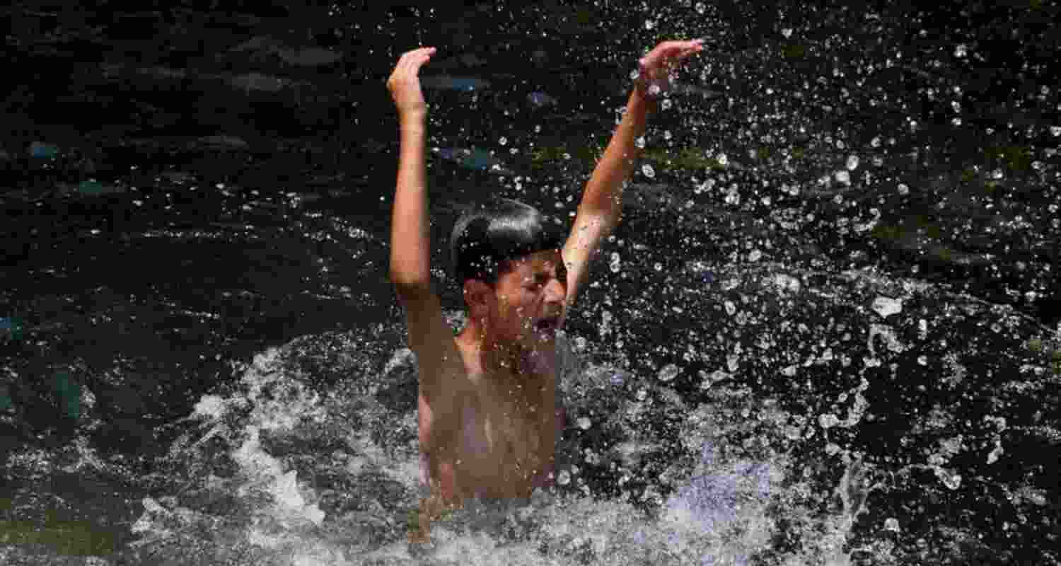 Severe heatwave grips J&K
