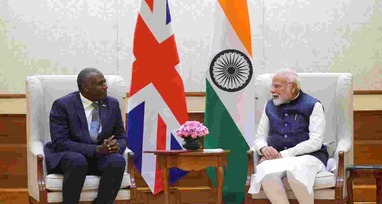UK Foreign Secy meets PM Modi, pledges anti-terror support