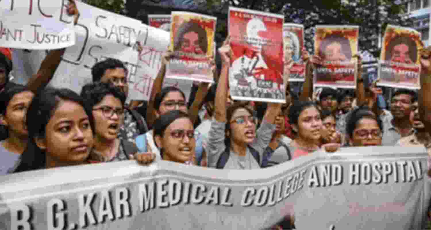 Junior doc involved in RG Kar protest held for molesting minor