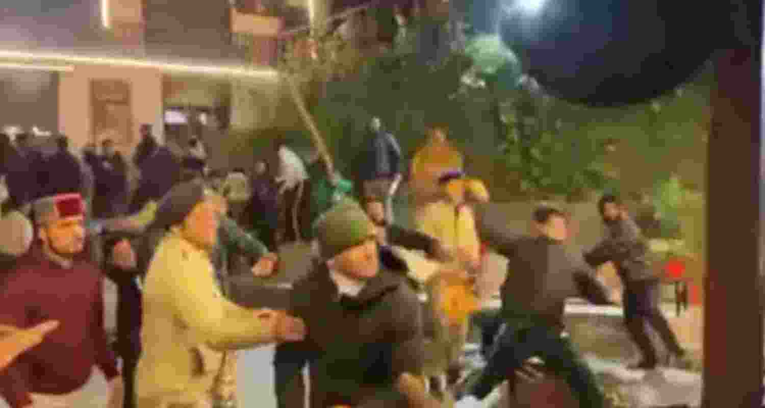 Clash between Himalayan Brahmo Samaj and Ramakrishna Mission in Himachal. 