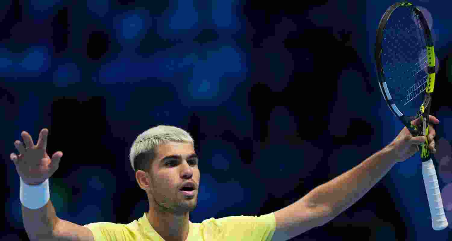 He now needs to either win his final group match against Lorenzo Musetti, or his next match in the semifinals to finish a year No. 1 for the second time in his career