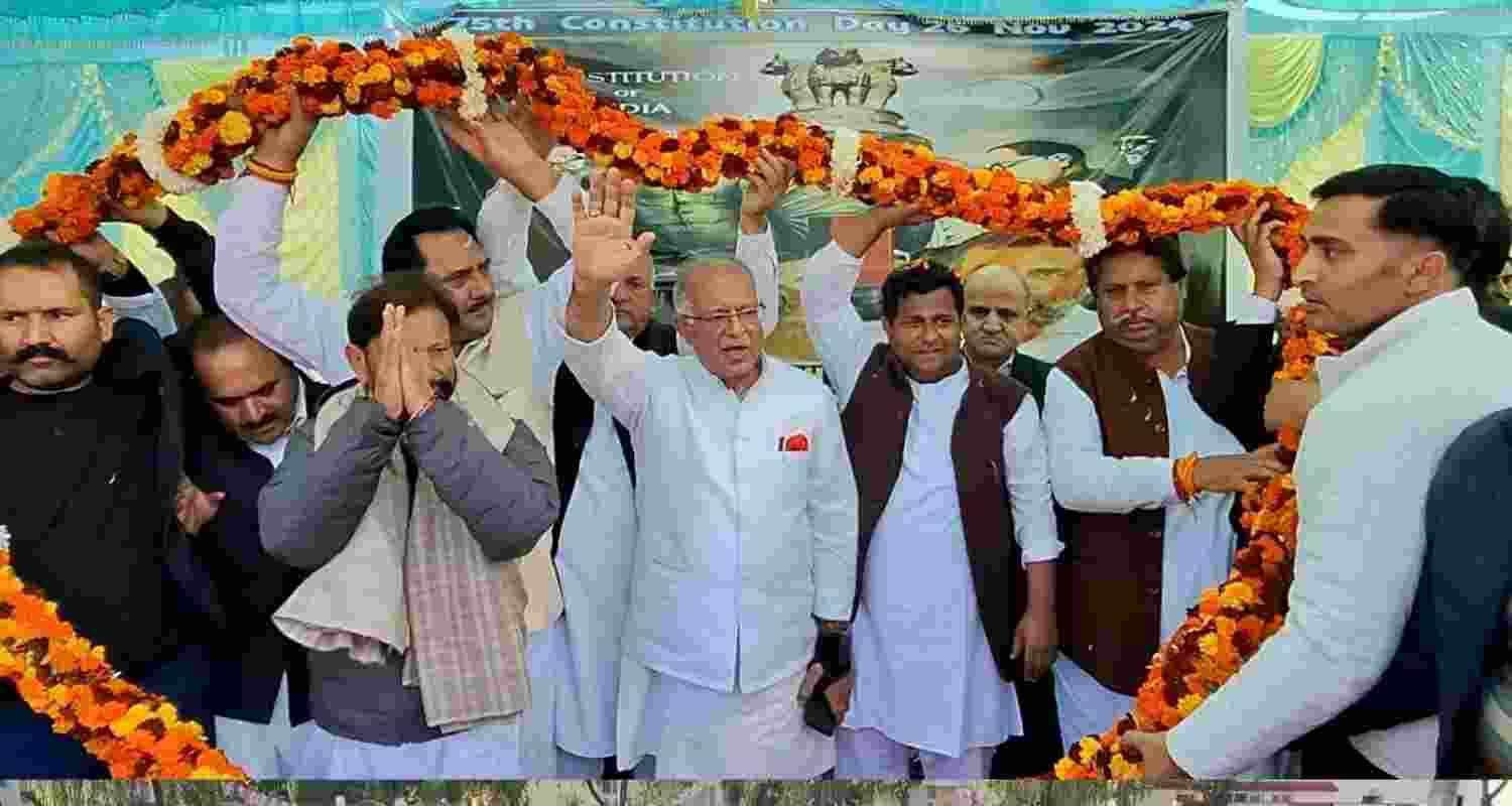 JKPCC President Tariq Hameed Karra addressed an impressive public gathering in District Rajouri on the eve of the 75th Constitution Day. 