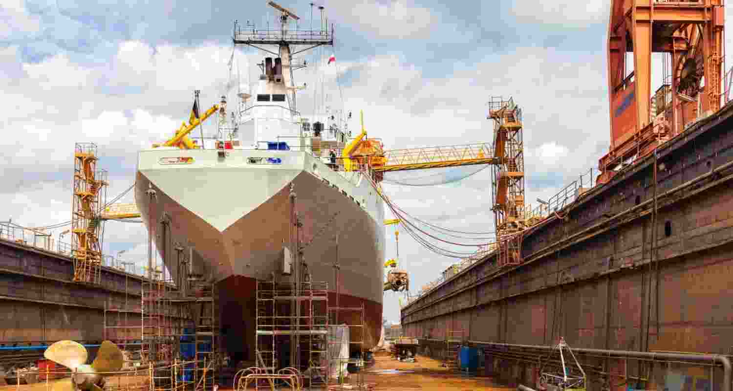₹3500 crore ship hub planned at Dugarajapatnam.