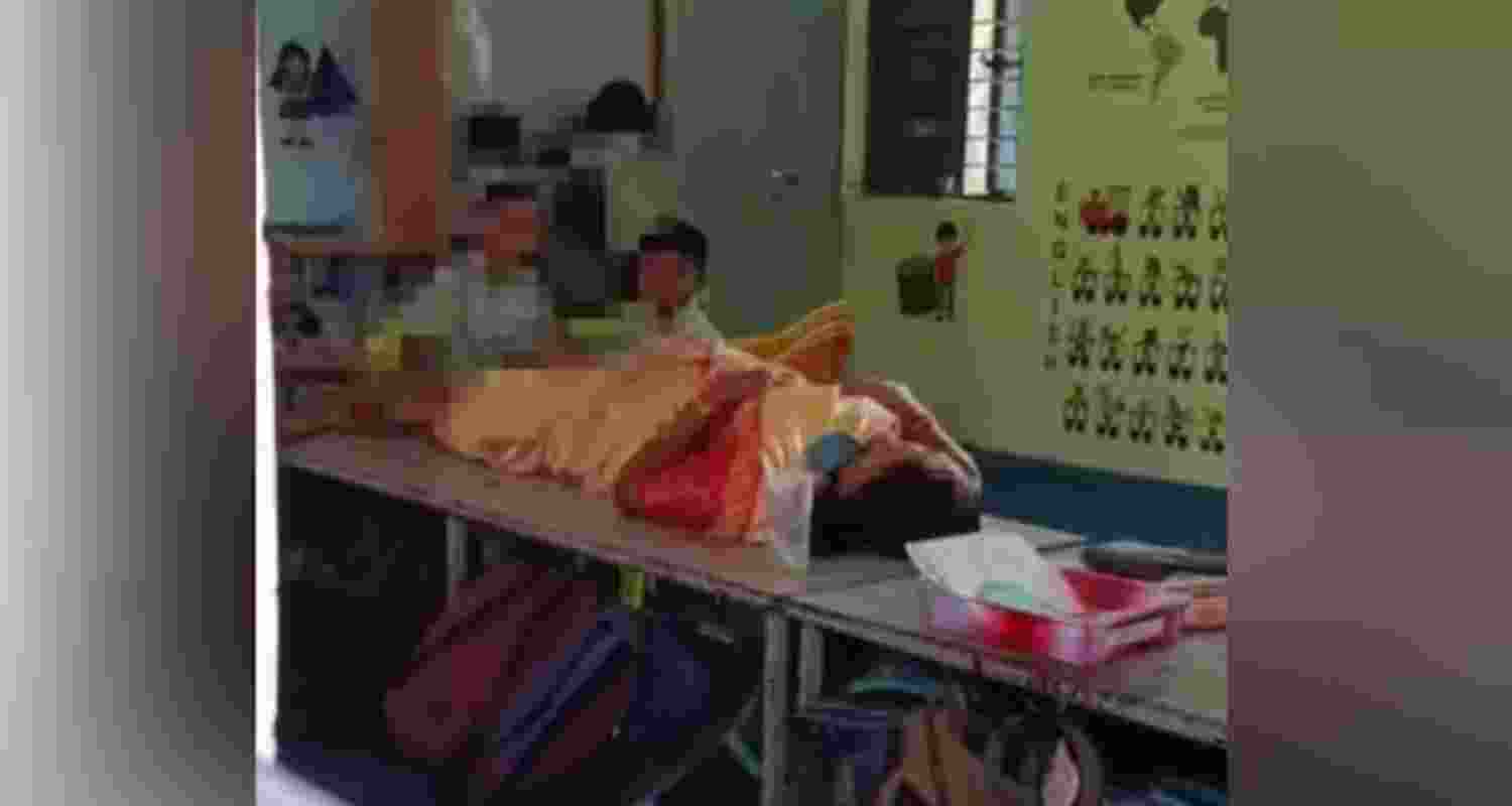 Students forced to massage headmaster's feet in Tamil Nadu