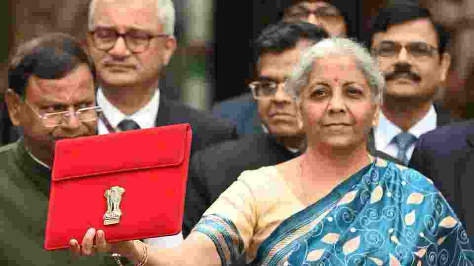 Government proposes tax benefits for startups and pension funds