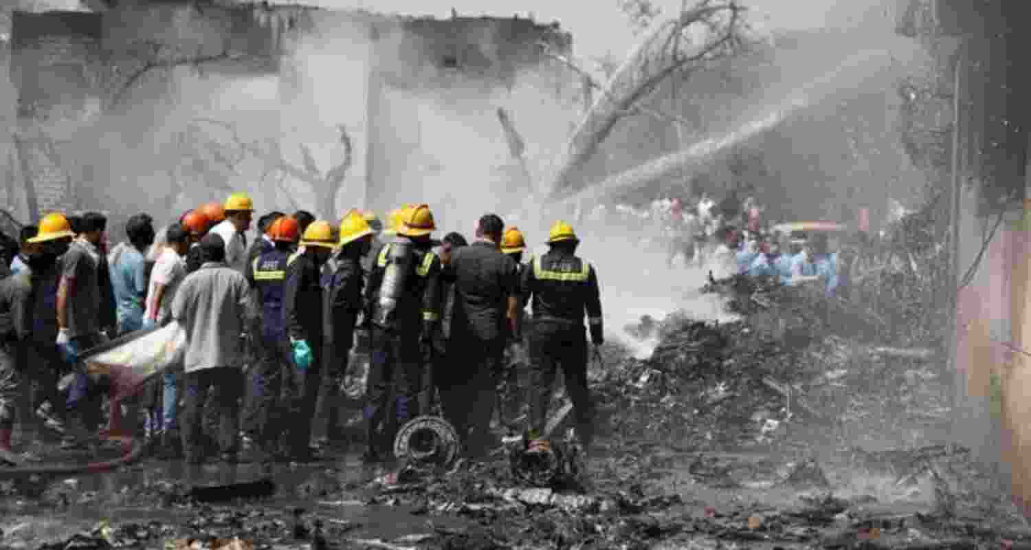 Rescue efforts continue overnight, PM to visit AI crash site today