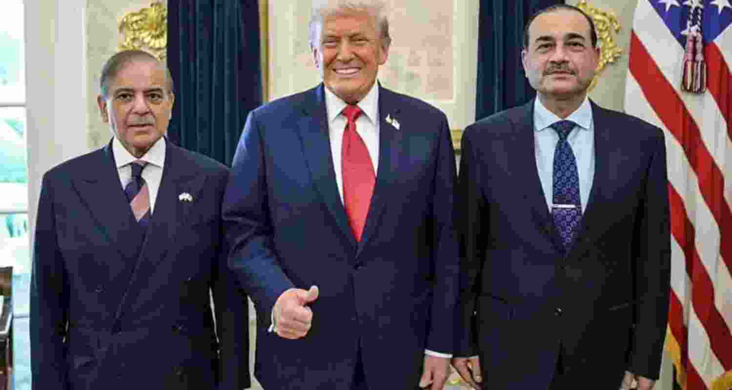 Pakistan Prime Minister Shehbaz Sharif, US President Donald Trump and Field Marshal Asim Munir.
