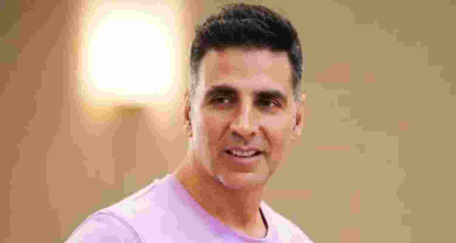 Akshay Kumar goes to Abu Dhabi.