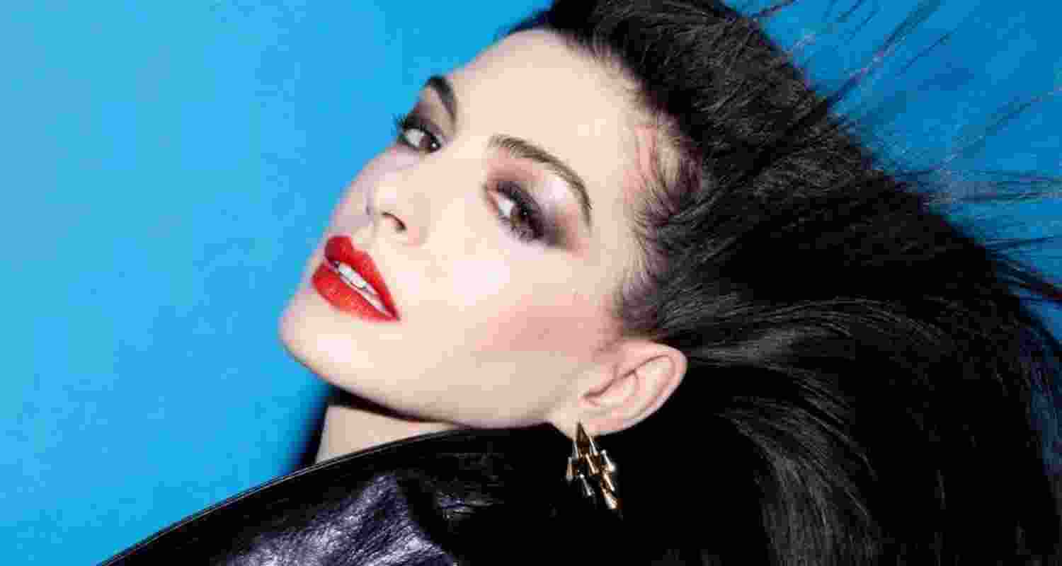 Anne Hathaway feels ‘defeated’ as a mom