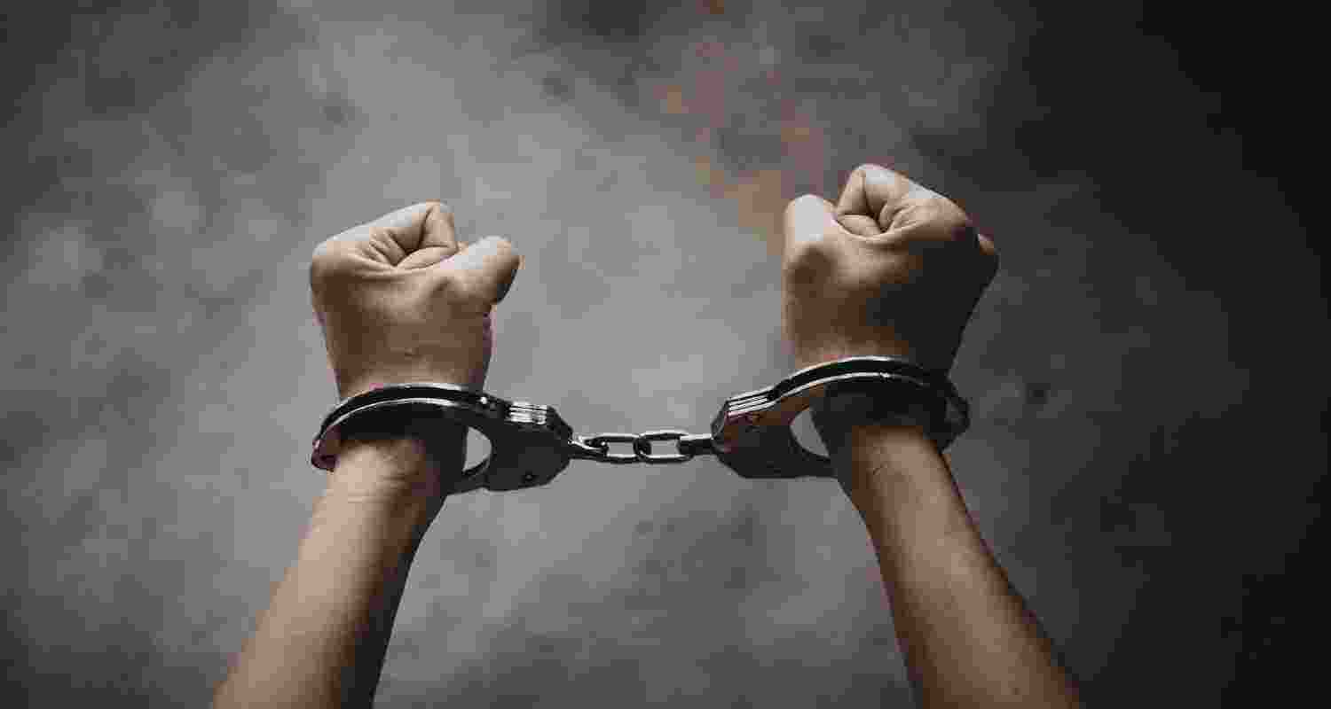 Chakulia erupts over SIR, police attacked; EC orders arrests