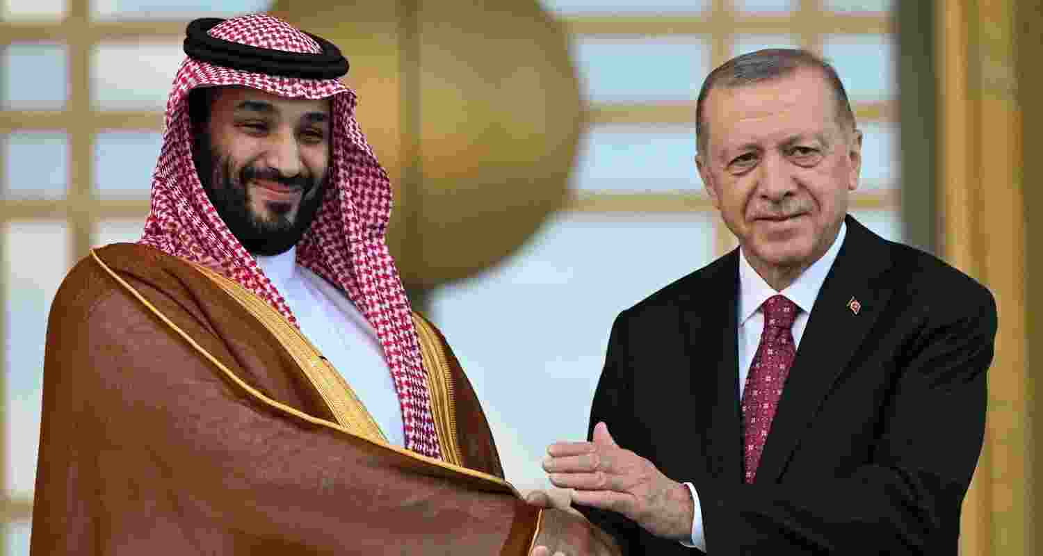 President Erdogan welcomes Saudi Crown Prince Mohammed bin Salman. File photo.