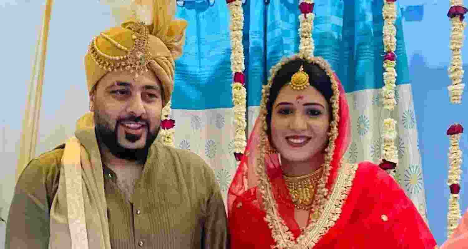 Are Badshah and Punjabi actress Isha Rikhi married?