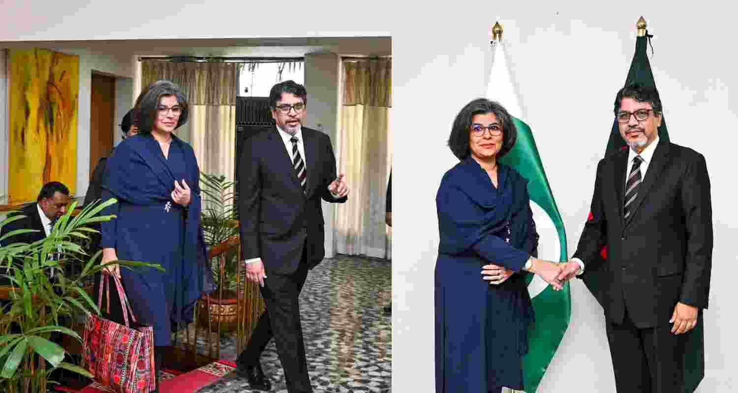 Bangla-Pak foreign secretaries meet in Dhaka after 15 yrs