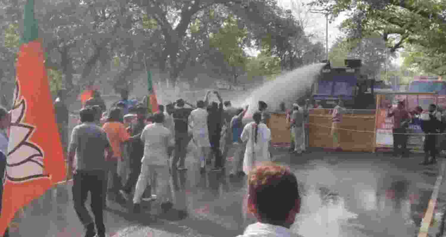 BJP Yuva Morcha protests in Chandigarh over Herald case