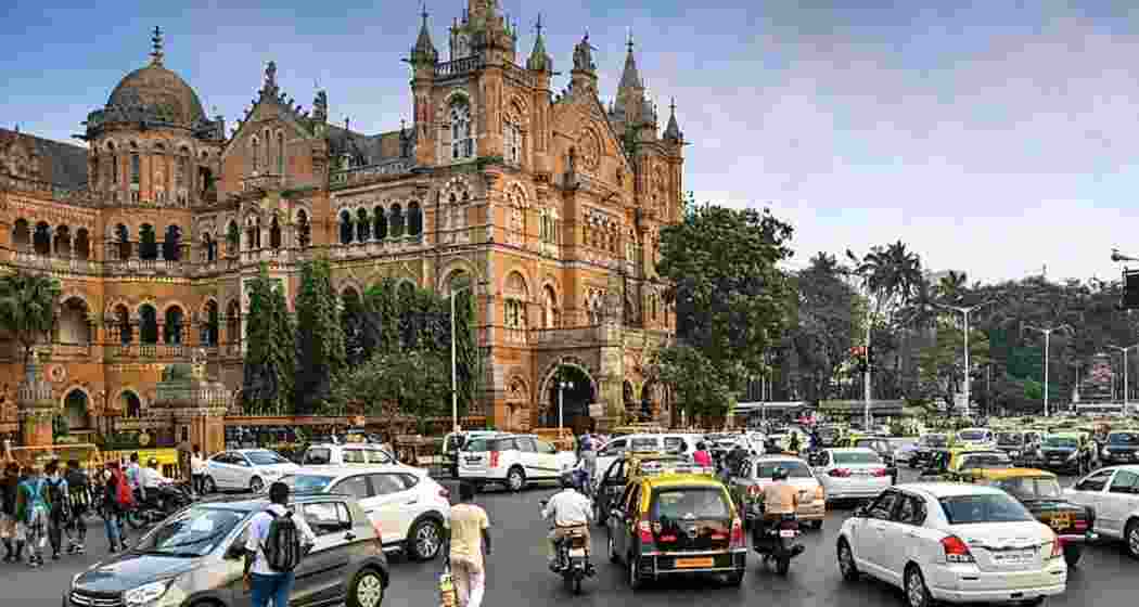 Vehicles moving on the streets of Mumbai, Maharashtra. 