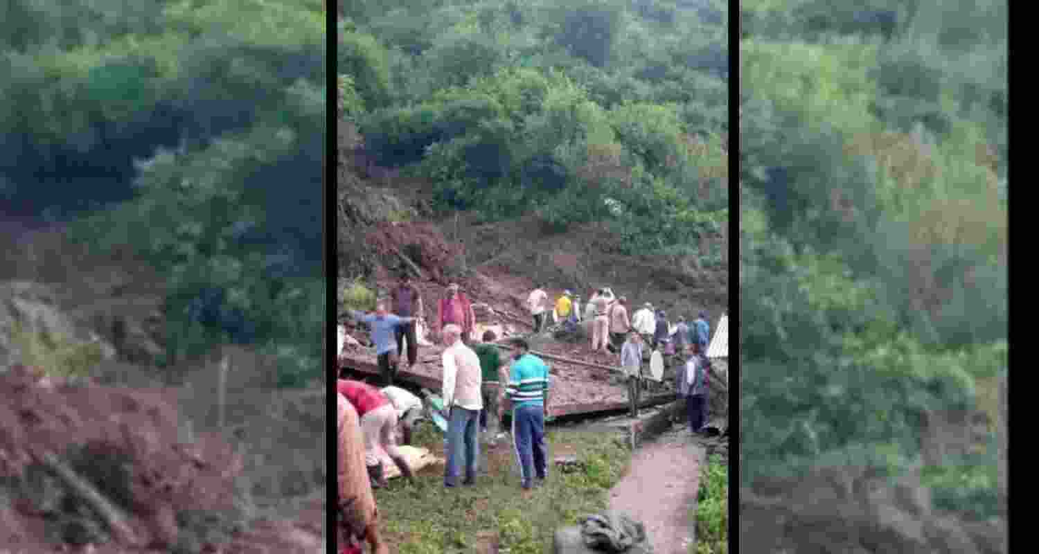 Cloudburst triggers landslide in Kullu..