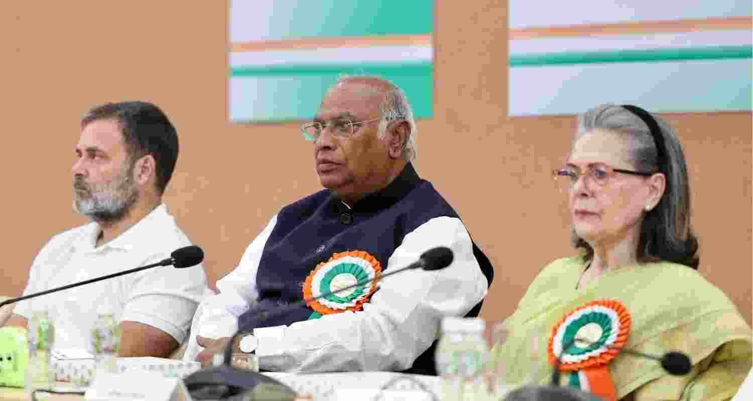 Congress treads cautious path on Wangchuk, CJP