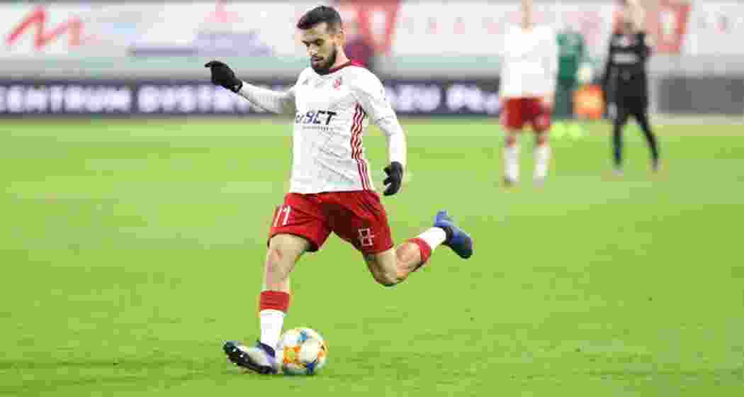 Dani Ramírez Fernandez in action during a match.