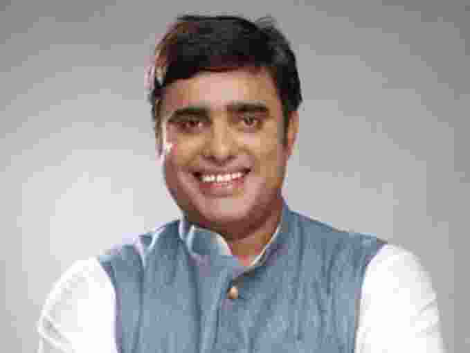 Rakesh Daultabad had won the Badshahpur seat in the 2019 assembly elections as an independent candidate and later supported the BJP government. He had also contested from Badshahpur in 2009 and 2014 but lost.