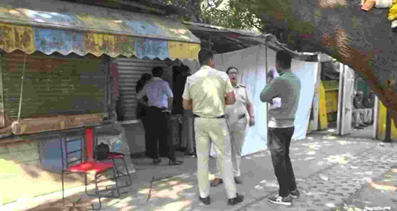 The area was immediately cordoned off, and police teams rushed to the spot.