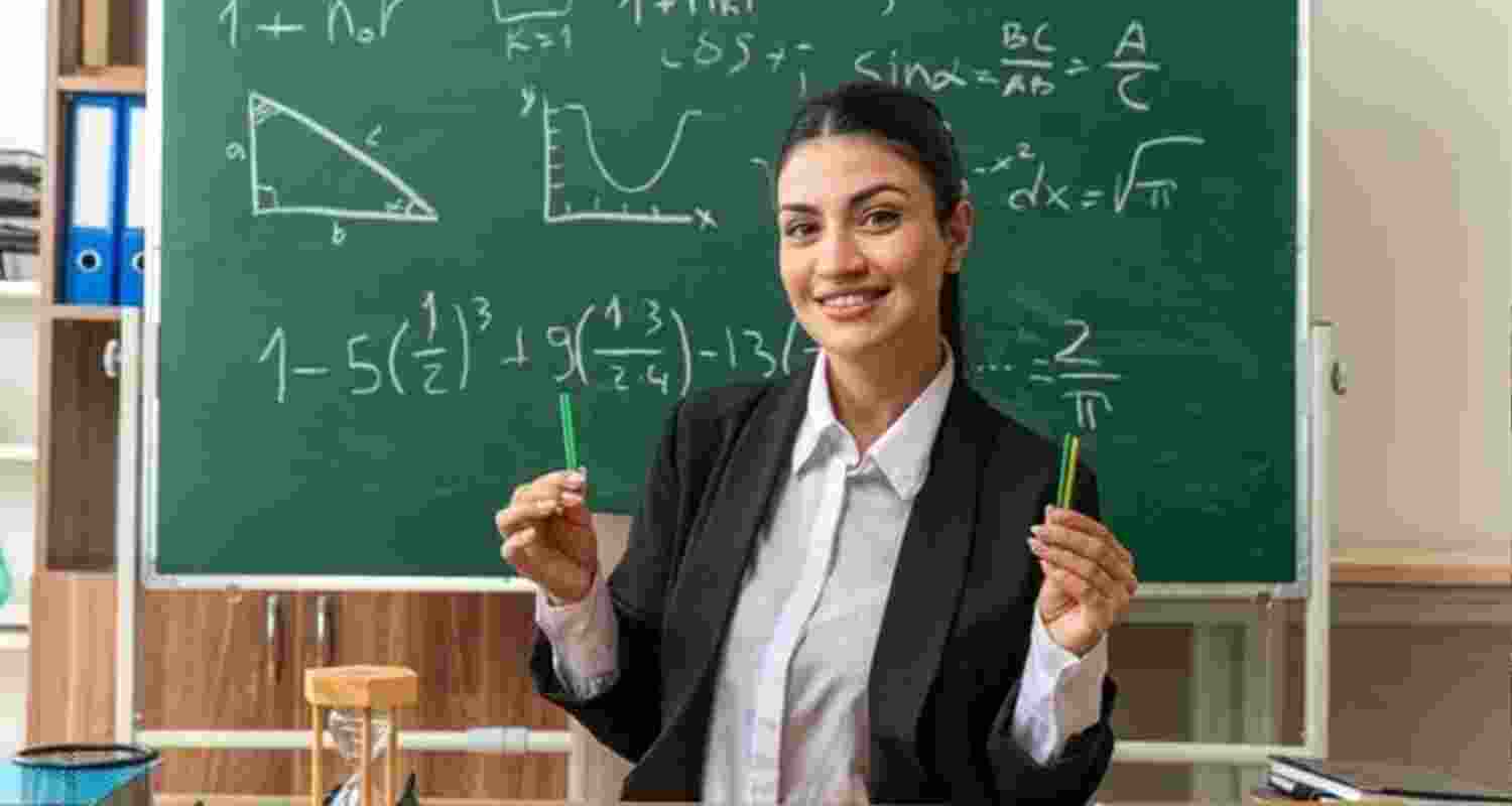 Maharashtra introduces dress code for school teachers, bans jeans, T-shirts