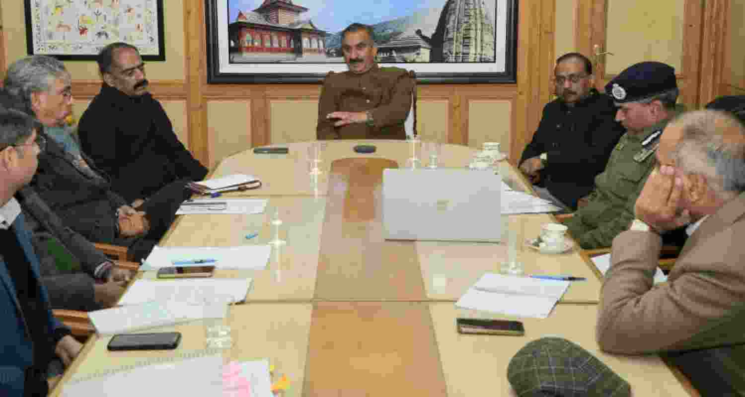 Himachal govt dismisses 11 police personnel for involvement in chitta cases under NDPS Act, reinforcing CM Sukhu’s zero-tolerance policy against drugs.