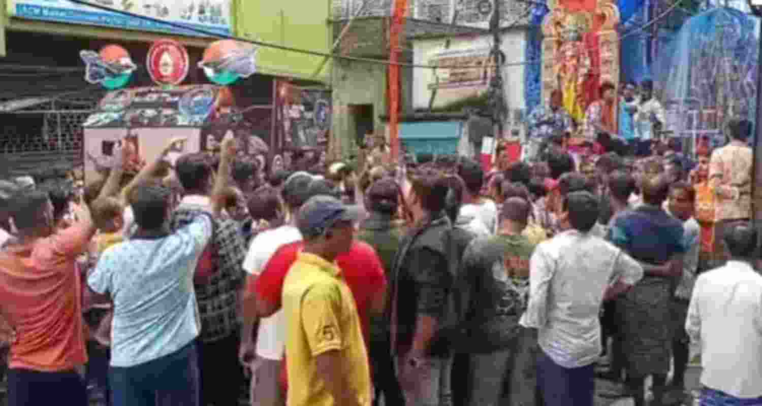 Clash at Durga idol immersion in Cuttack, 6 held