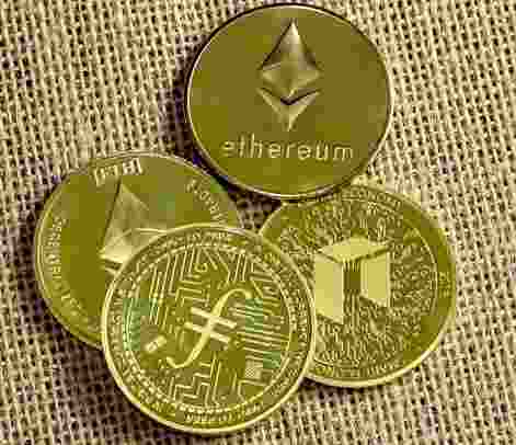 Blockchain intelligence company Arkham Intelligence has offered a bounty rewarding anyone who can reveal the identity of the hacker or uncover any information that helps in the return of the stolen funds.