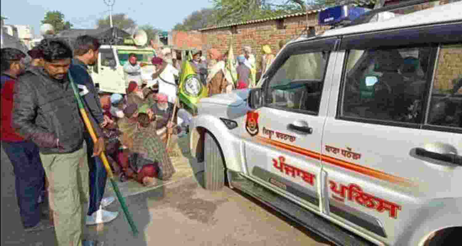 Punjab Police detains SKM leaders before Chandigarh protest