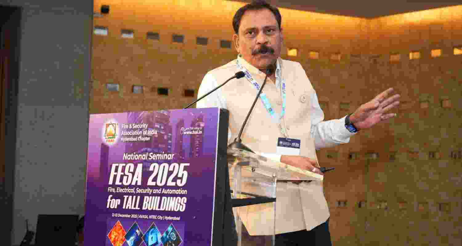 V Srinivas Valluri, National President, Fire & Security Association of India (FSAI), addresses the gathering at the FESA 2025 National Seminar in Hyderabad, highlighting FSAI’s mission to strengthen fire and life-safety standards across India’s fast-growing tall-building sector.