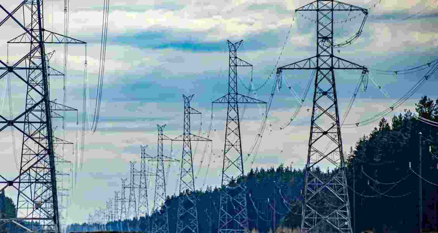 The company attributed the profit rise to higher revenues in its core business segment of transmission and distribution (T&D).