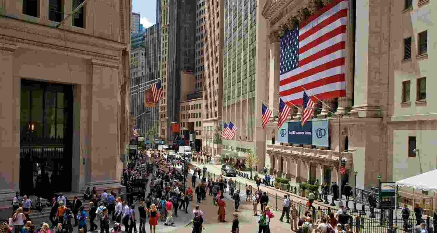 Some of Friday’s strongest action was in the oil market, where the price of a barrel of benchmark US crude sank 4.2 per cent to $58.90 as a ceasefire between Israel and Hamas came into effect in Gaza