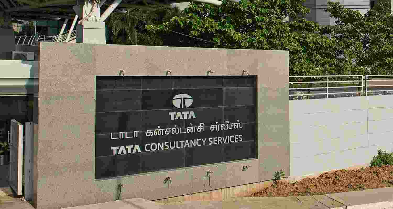 The firms that saw an increase in their market capitalisation (mcap) were Reliance Industries, HDFC Bank and Hindustan Unilever