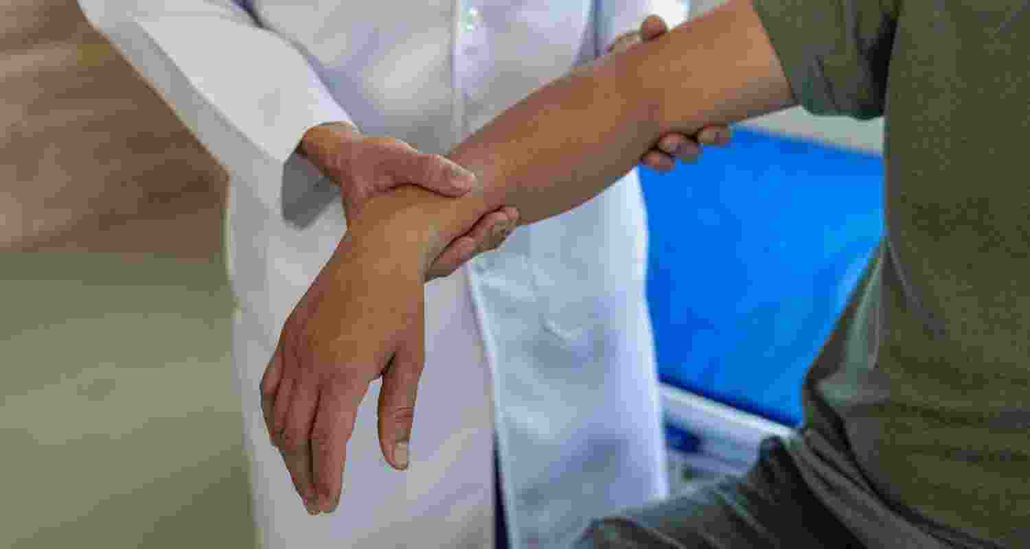 In Manasa, over a dozen people have been detected with its symptoms, with Deputy Chief Minister and Public Health and Medical Education Minister, Rajendra Shukla, on Saturday confirming that 14 GBS patients have been detected so far in the town, which has a population of about 35,000