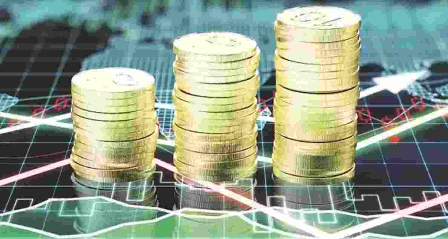 The RBI data showed that gold reserves currently stand at USD 117.454 billion, up USD 4.623 billion from the previous week amid heightened global uncertainties and robust investment demand