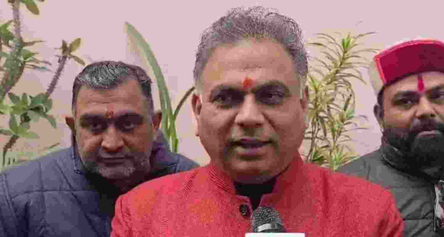 The Ganga Sabha manages Har Ki Pauri and the surrounding Ganga ghats