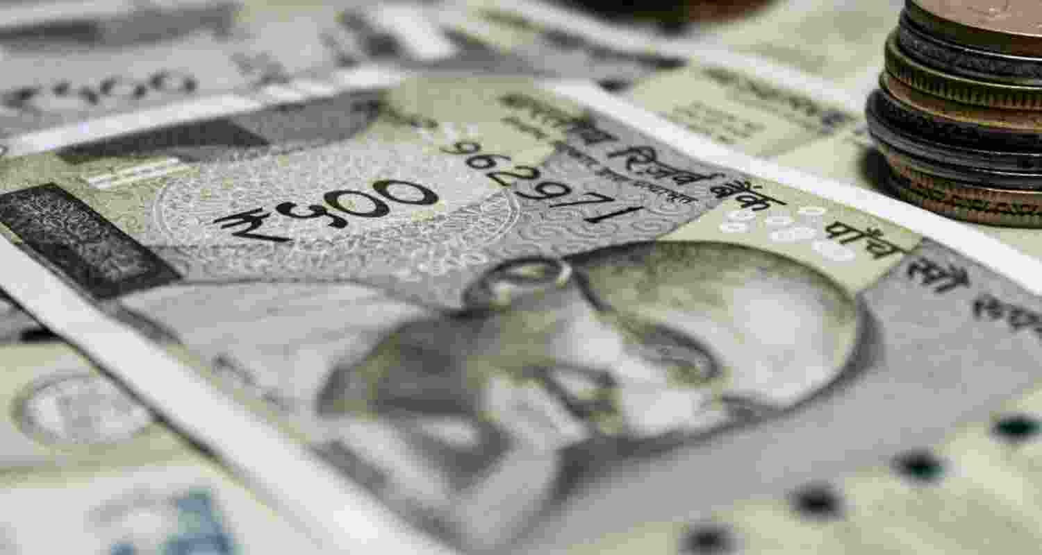 The domestic unit’s value dropped to 88.14 (provisional) against the US dollar on Thursday as foreign fund outflows persisted and the dollar gained strength