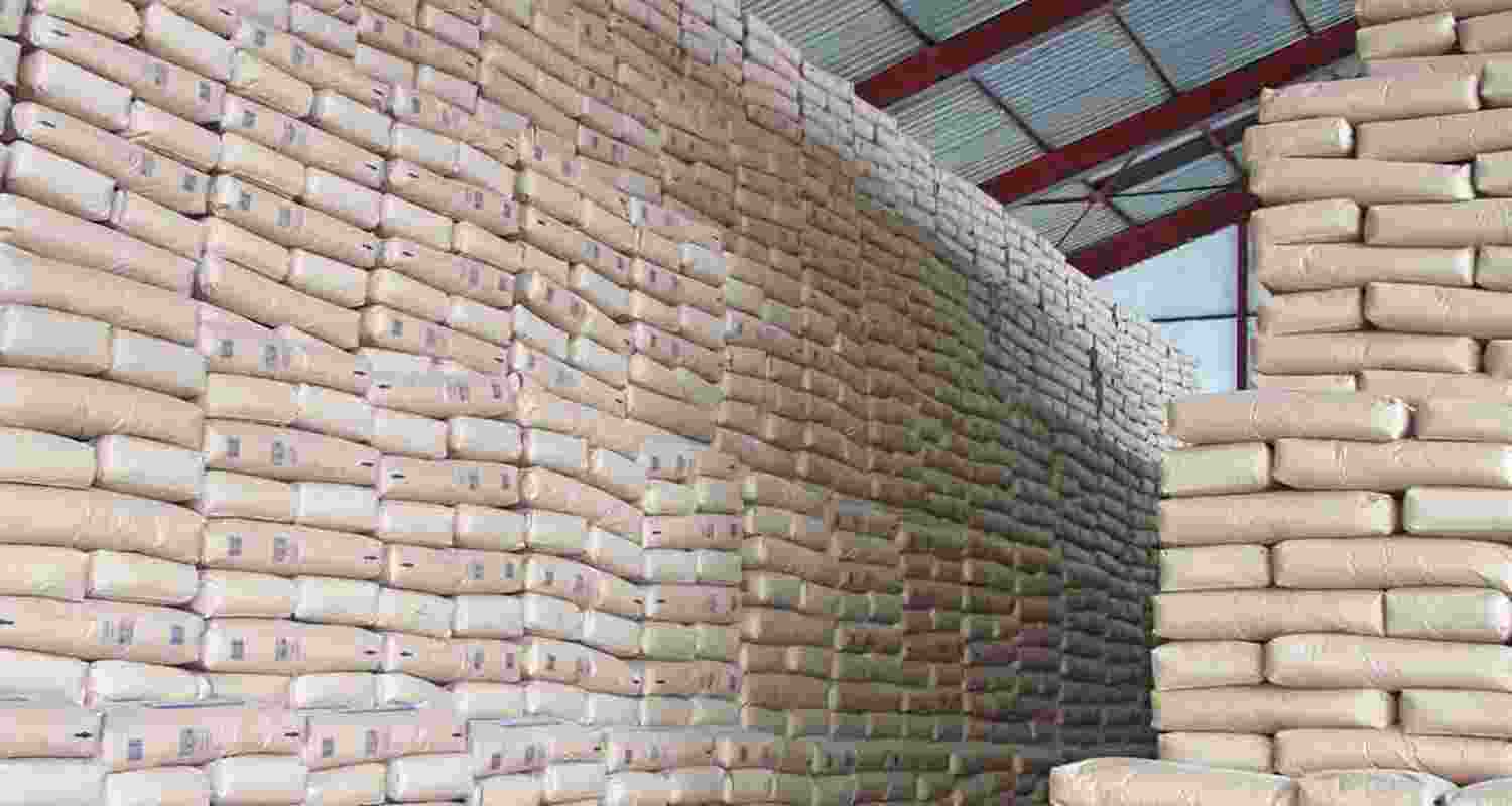 About 21,000 tonnes of raw sugar were delivered to the refinery in SEZ, considered to be deemed exports