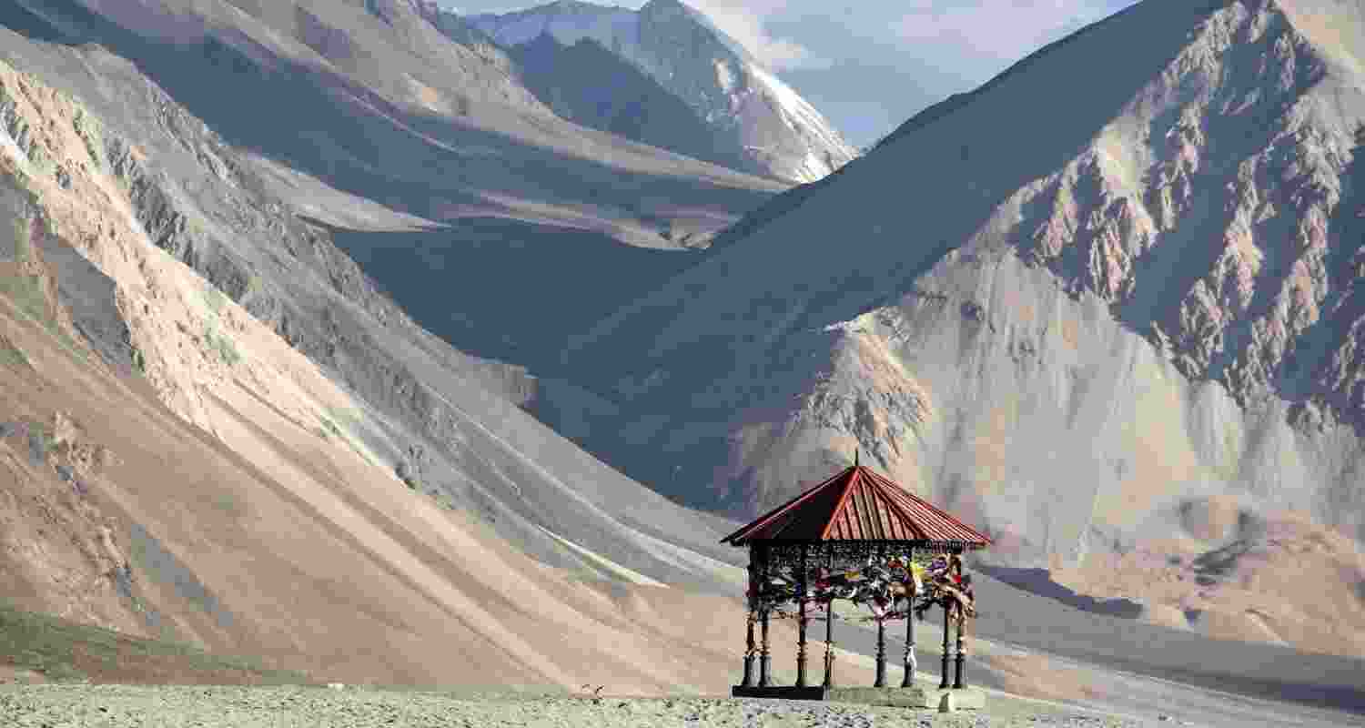 An image of a mountain range in the Galwan valley. Via X.